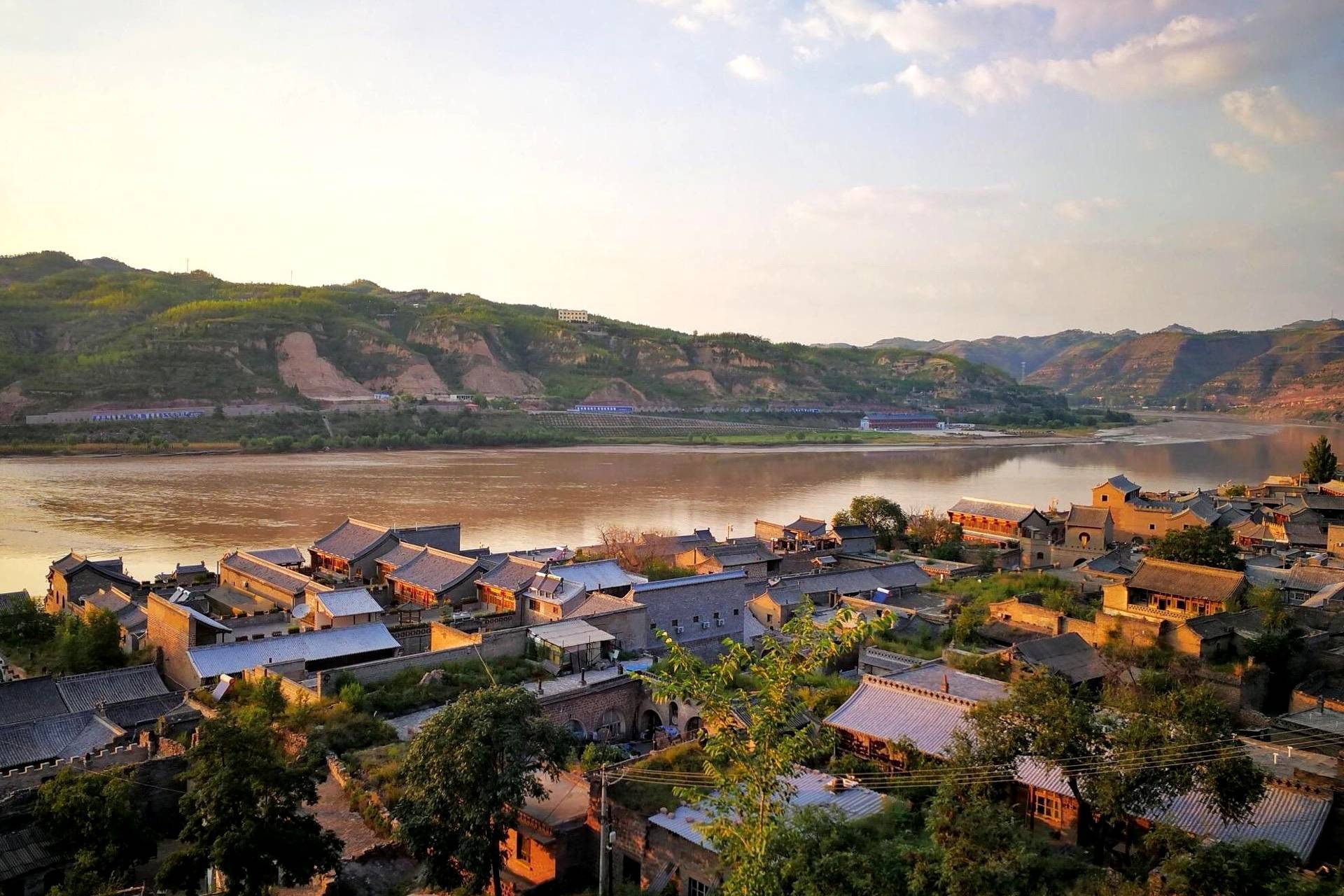 吕梁,历史与现代交响,探寻无尽魅力宝藏之旅