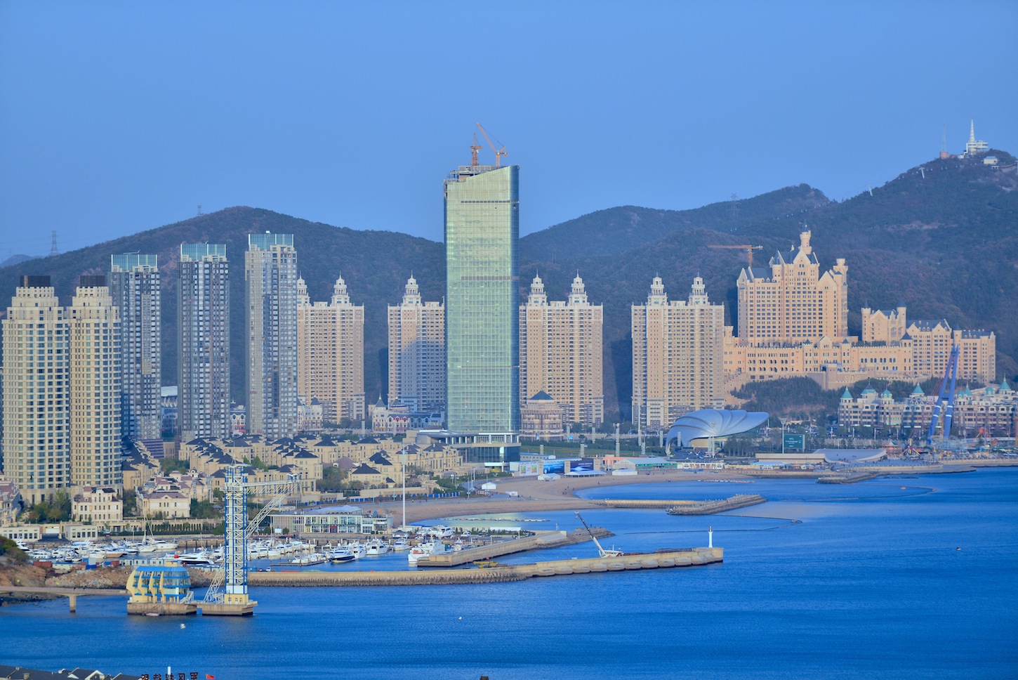 大连，海洋经济与城市发展的和谐交融